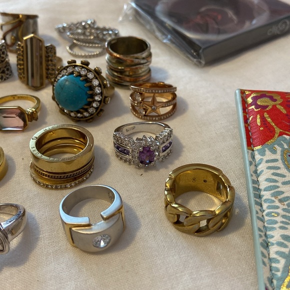 Rings - Picture 2 of 5